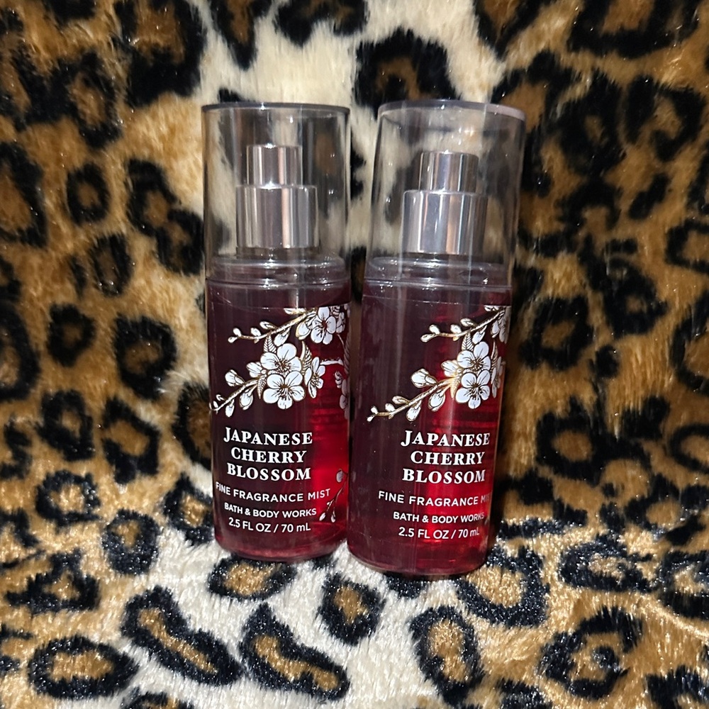 Bath & Body Works Japanese Cherry Blossom Fine Fragrance Mist - Red Duo